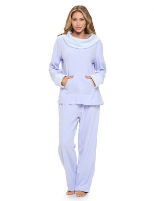 Casual Nights Fleece Pajama Set for Women, Soft Winter Pajamas with Pockets Lounge Set - Purple - Please use this size chart to determine which size will fit you best, if your measurements fall between two sizes we recommend ordering a larger size as most people prefer their sleepwear a little looser. Medium: Measures US Size 68, Chests/Bust 35-36" Large: Measures US Size 10-12, Chests/Bust 37-38" X-Large: Measures US Size 12-14, Chests/Bust 38.5-41" XX-Large: Measures US Size 16-18, Chests/Bust 41.5-44" This Fuzzy Fleece PJs Set for ladies from the Casual Nights Loungewear and Sleepwear Collection Designed in classic solid pattern. Sleep Jacket Top is made from ultra-soft Fleece Material. It'll keep you warm and comfortable during the cold winter days yet stylish at the same time. Features a Long sleeve pull over Cowl Neckline with kangaroo pocket to hold all your essentials, Coordinating Fleece Pajama pant features; Elasticized waist and drawstring closure for added comfort and easy pull on, approx 29-30" inseam. This Two-piece comfort sleepwear PJ set is perfect for sleeping or lounging around the House. Soft to touch feels great against skin, you will not want to get them off! Makes a thoughtful gift for your elderly mom, grandma birthdays, Mother's Day, Christmas holiday and any other special occasions!.
