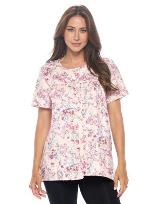 Casual Nights Women's Snap Front Smock Cobbler Woven Scrub Apron Top with Pockets - Pink Floral - This lightweight Cute and comfortable House Smock with Snaps front closure Cobbler Aprons for ladies from the Casual Nights Loungewear robes and Sleepwear Collection, Thin and light house top, in beautiful feminine floral print pattern designs. this easy to wear smock blouses is made of 55% Cotton, 45% Poly woven fabric, perfect for spring, summer and all year round! The lounger top Features: short sleeves shirt with full button Snaps front closure for easy wearing and easy slipping on/off, flattering round neck with scalloped trim at yolk, 2 roomy front patch hand pockets, length measures approx. 28. This house apron cobbler has a relaxed comfortable fit and comes in regular and plus sizes S, M, L, XL, 2X, 3X, 4X. All year winter and summer versatile multi uses, throw over your clothes as house robe cobbler while cleaning, washing and cooking to protect from dirt and hold your essentials, wear around the house as relaxed home day shirt, a pajama top to sleep in the spring and hot summer nights as a sleepshirt, Our cobbler scrubs is perfect to use for maternity, labor/delivery, nurse hospital scrub gown. Makes a perfect Mothers Day gift for your loved ones, mom, housekeeper, seamstress, older women or elderly grandmother. Even beautiful enough for outside shopping and walking, comfortable enough for everyday while keeping your clothes clean and fresh! Please use our size chart to determine which size will fit you best, if your measurements fall between two sizes, we recommend ordering a larger size as most people prefer their sleepwear a little looser. Small: Measures US Size 4-6, Chests/Bust 34"-35" Medium: Measures US Size 8-10, Chests/Bust 36"-37" Large: Measures US Size 1214, Chests/Bust 38"-40" X-Large: Measures US Size 16-18, Chests/Bust 41"-43" XX-Large: Measures US Size 18W-20W, Chests/Bust 46-48" 3X-Large: Measures US Size 22W-24W, Chests/Bust 50-52" 4X-Large: Measures US Size 26-28, Chests/Bust 54-56" 