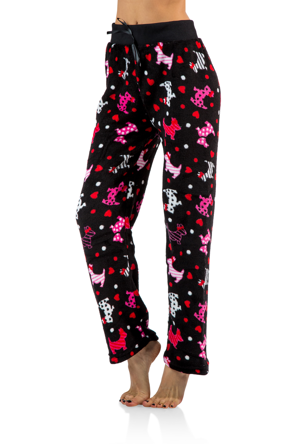 black fleece lounge pants